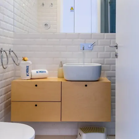 דירה Ceuta Flat, Charming Balcony Over Rooftops