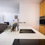 شقة Ceuta Flat, Charming Balcony Over Rooftops بورتو