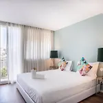 Ceuta Flat, Charming Balcony Over Rooftops