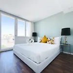 Ceuta Flat, Charming Balcony Over Rooftops Apartman