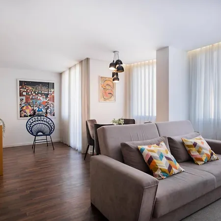 Ceuta Flat, Charming Balcony Over Rooftops Daire Porto