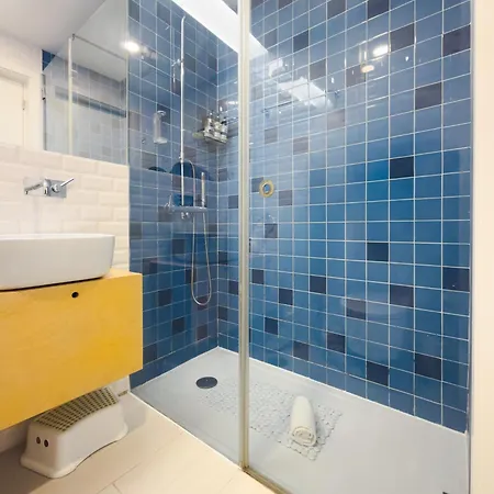 Ceuta Flat, Charming Balcony Over Rooftops Apartment