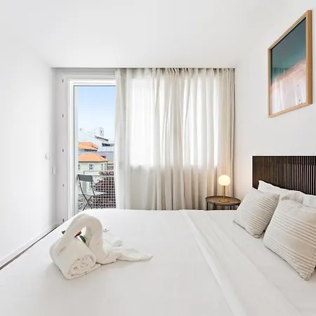 Ceuta Flat, Charming Balcony Over Rooftops
