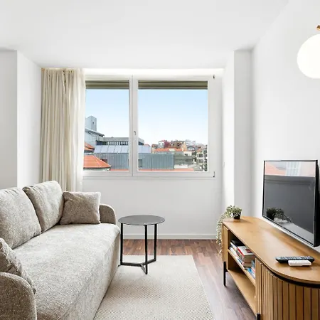 Ceuta Flat, Charming Balcony Over Rooftops 公寓