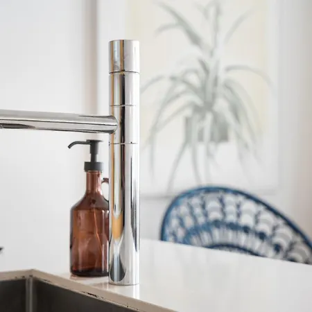 Ceuta Flat, Charming Balcony Over Rooftops 公寓 *