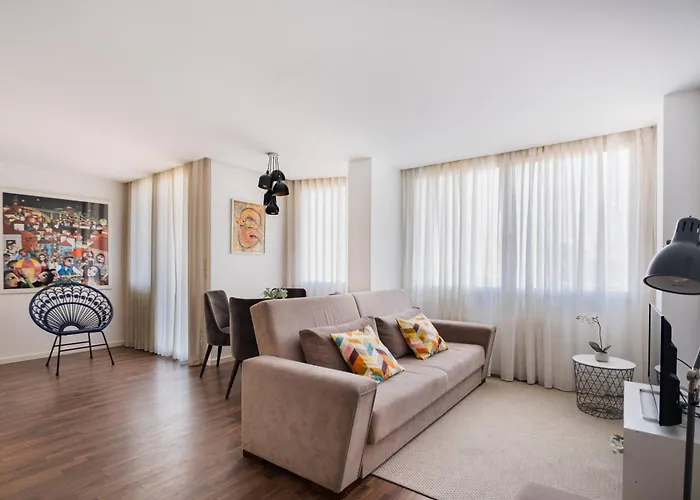 Ceuta Flat, Charming Balcony Over Rooftops * Πόρτο