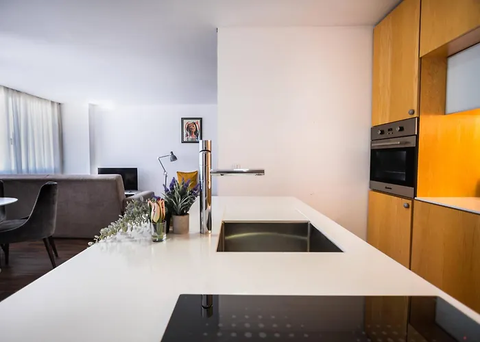 Apartament Ceuta Flat, Charming Balcony Over Rooftops Porto