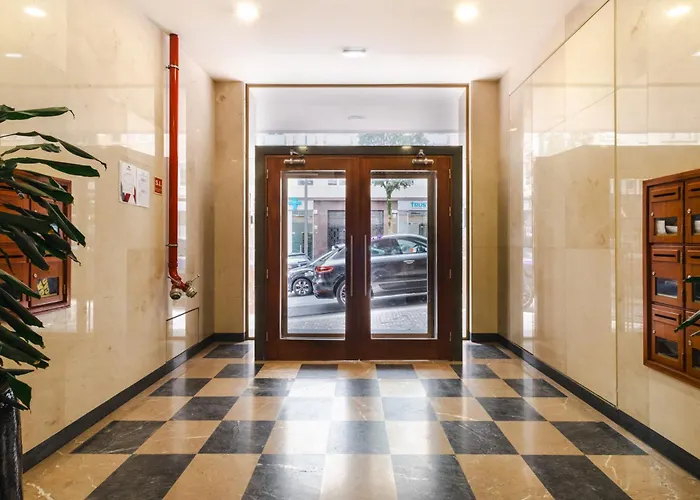 Ceuta Flat, Charming Balcony Over Rooftops * Πόρτο