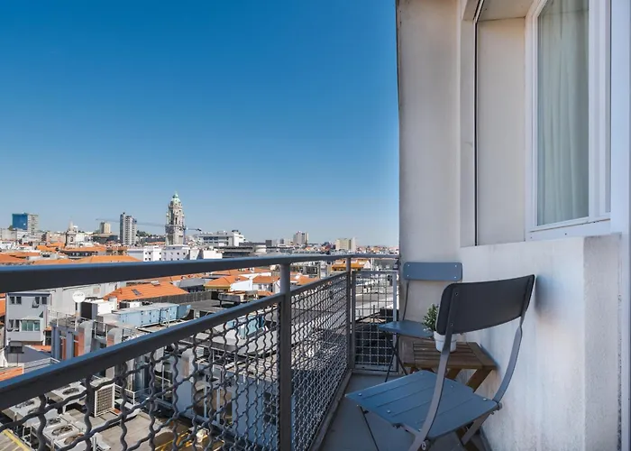 Ceuta Flat, Charming Balcony Over Rooftops * Porto