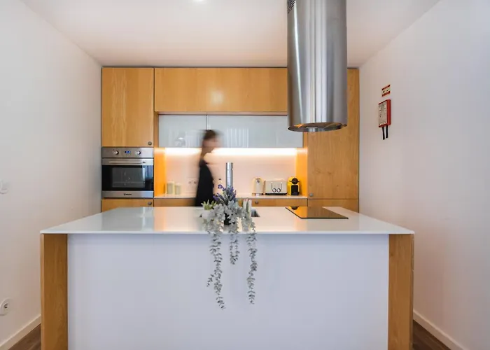 Ceuta Flat, Charming Balcony Over Rooftops Apartment *