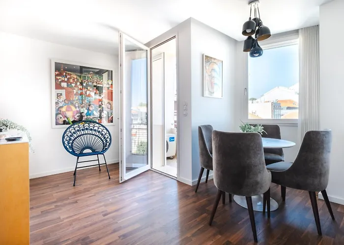 Apartment Ceuta Flat, Charming Balcony Over Rooftops Porto